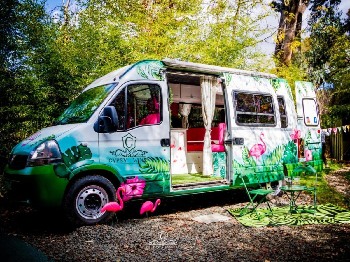 Gypsy Wagons And Vans, 克拉伦斯 客房 照片